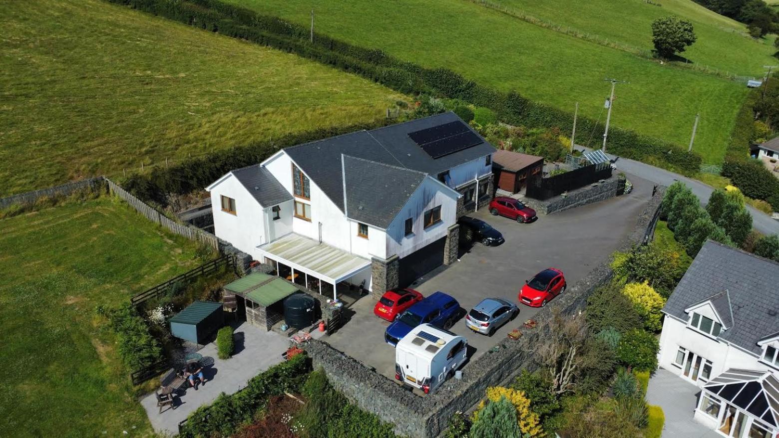 Y Grange Bed & Breakfast Llanfihangel-y-Creuddyn Dış mekan fotoğraf