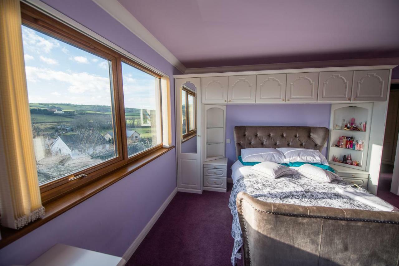Y Grange Bed & Breakfast Llanfihangel-y-Creuddyn Dış mekan fotoğraf