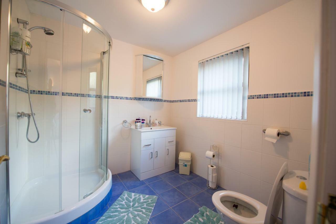 Y Grange Bed & Breakfast Llanfihangel-y-Creuddyn Dış mekan fotoğraf