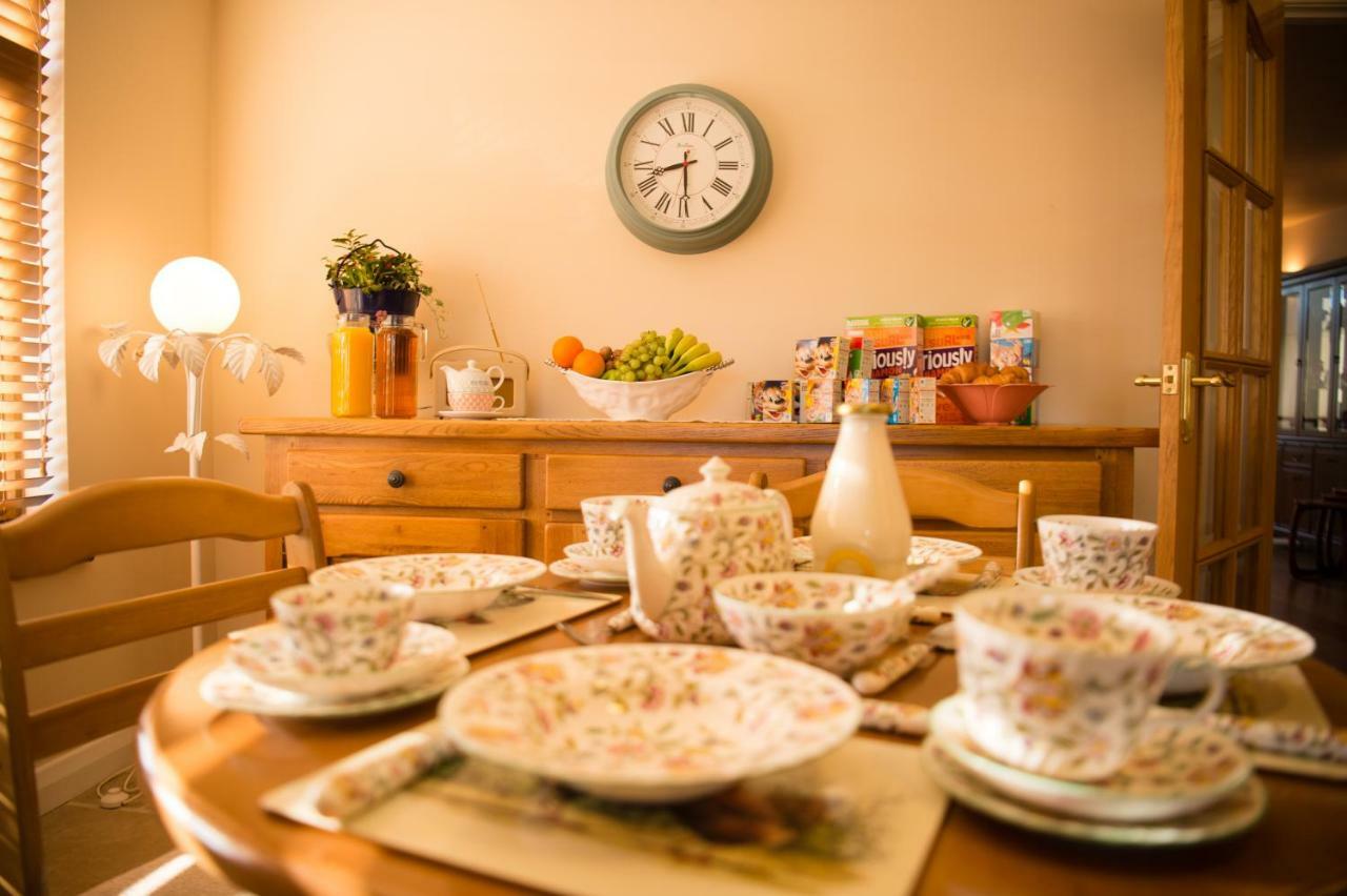 Y Grange Bed & Breakfast Llanfihangel-y-Creuddyn Dış mekan fotoğraf