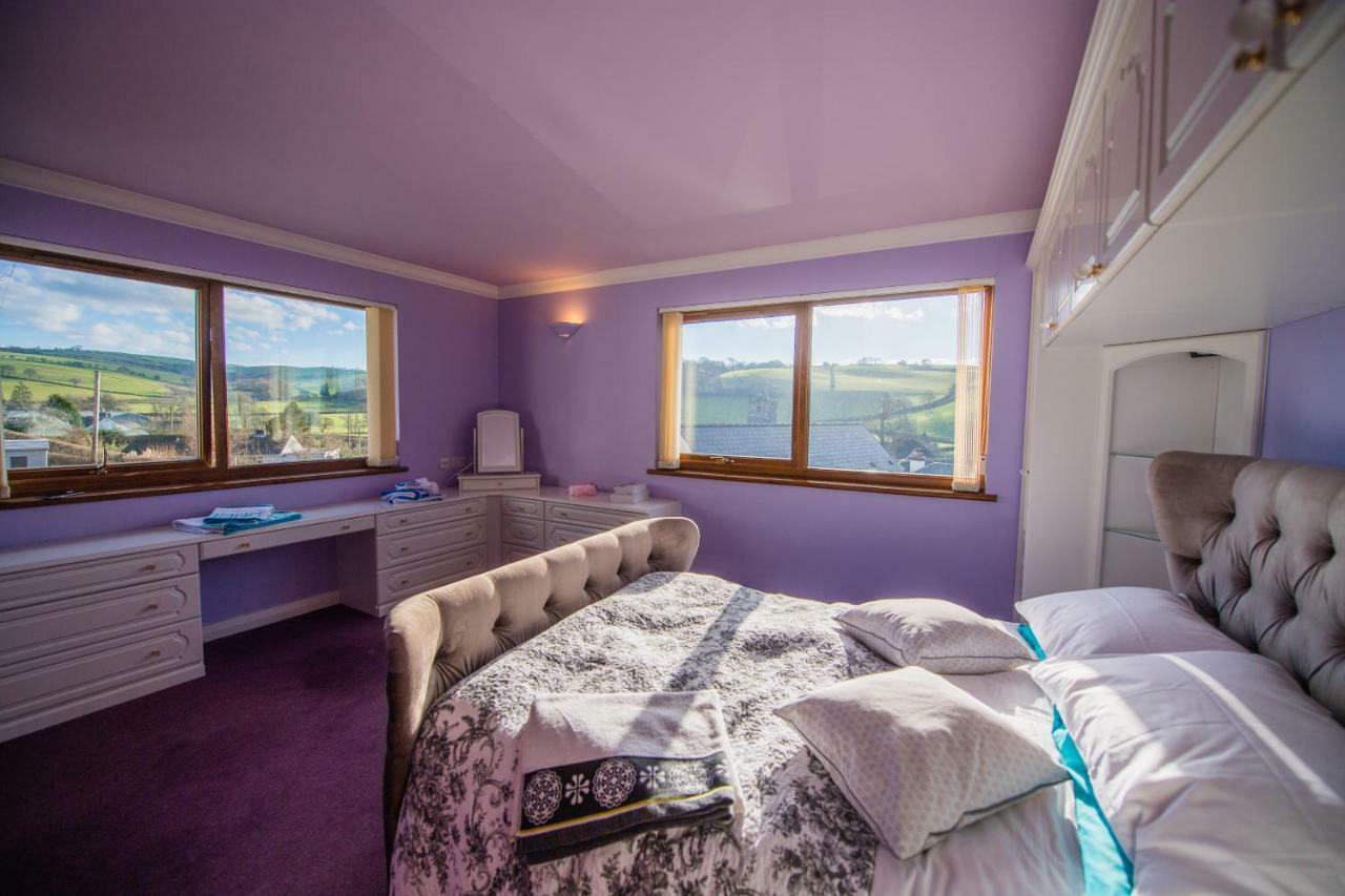 Y Grange Bed & Breakfast Llanfihangel-y-Creuddyn Dış mekan fotoğraf