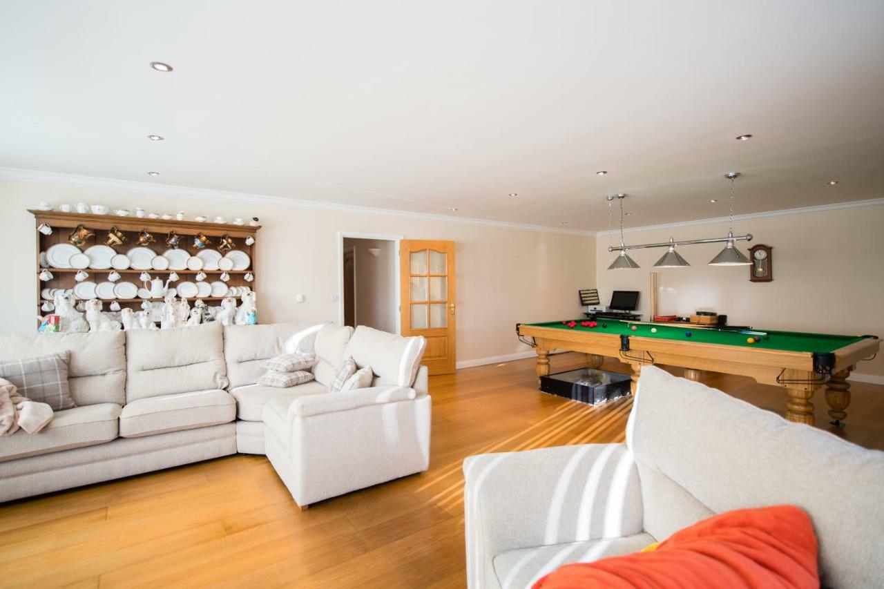 Y Grange Bed & Breakfast Llanfihangel-y-Creuddyn Dış mekan fotoğraf